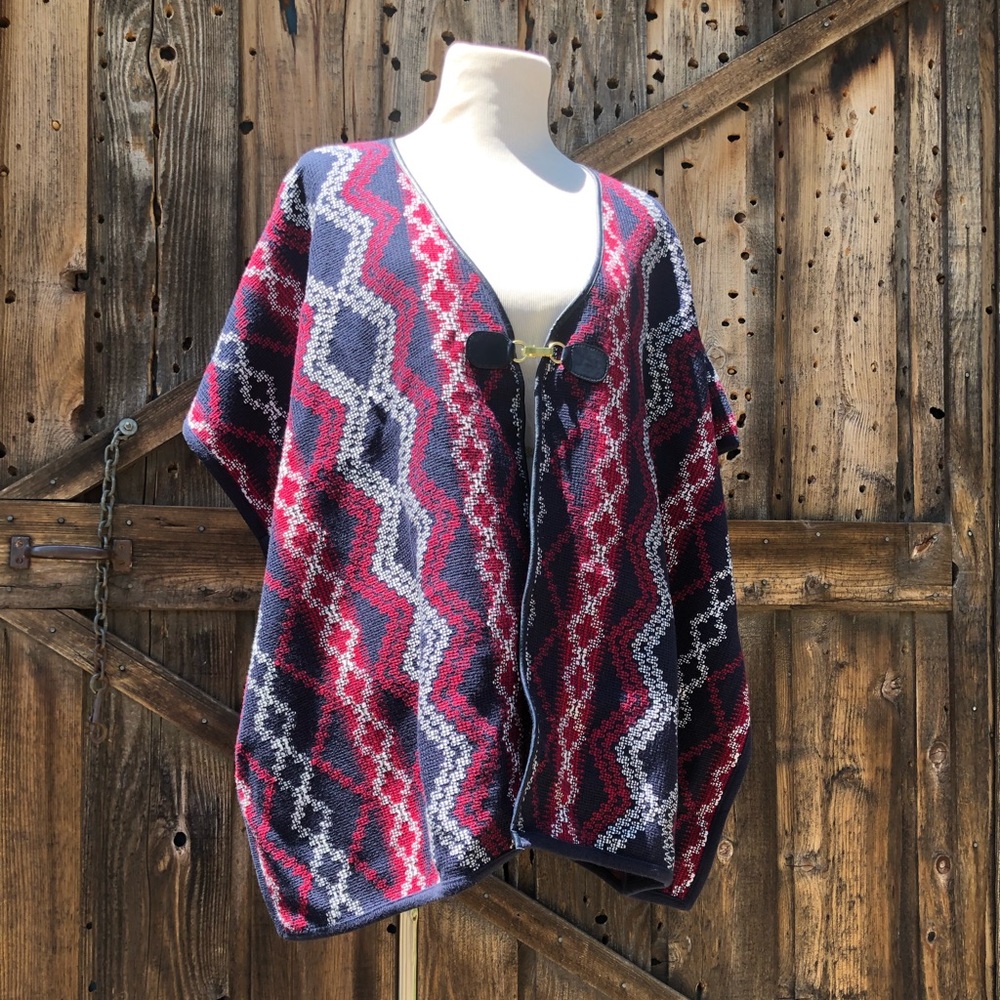 NWT Tommy Hilfiger Poncho